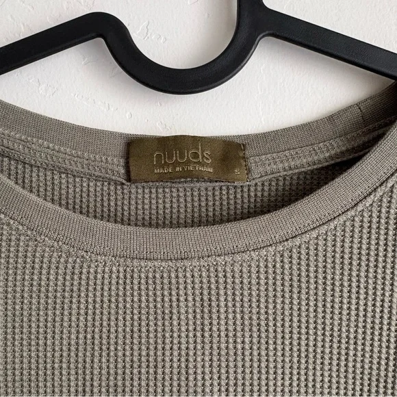 Nuuds Long Sleeve Ribbed Crewneck Bodysuit olive
Size S - Picture 5 of 7